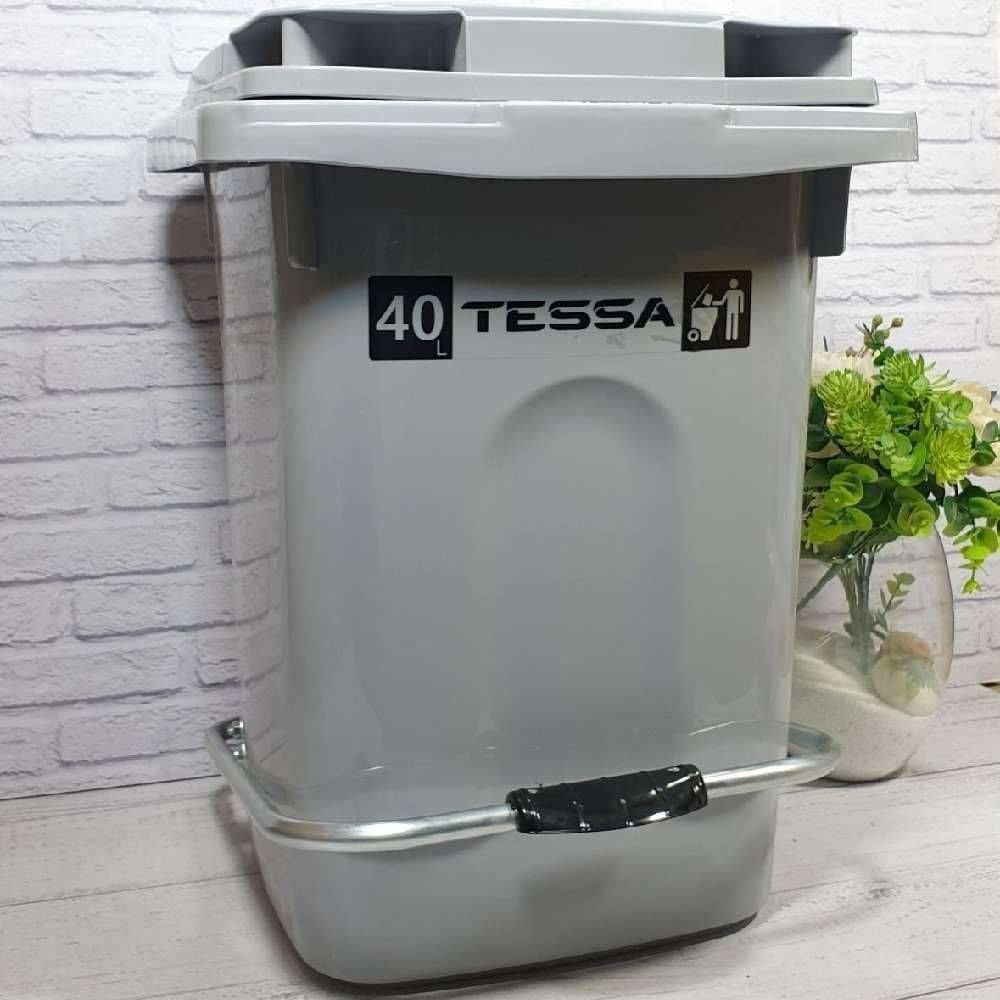 سطل زباله پدال دار 40لیتری تسا 502182