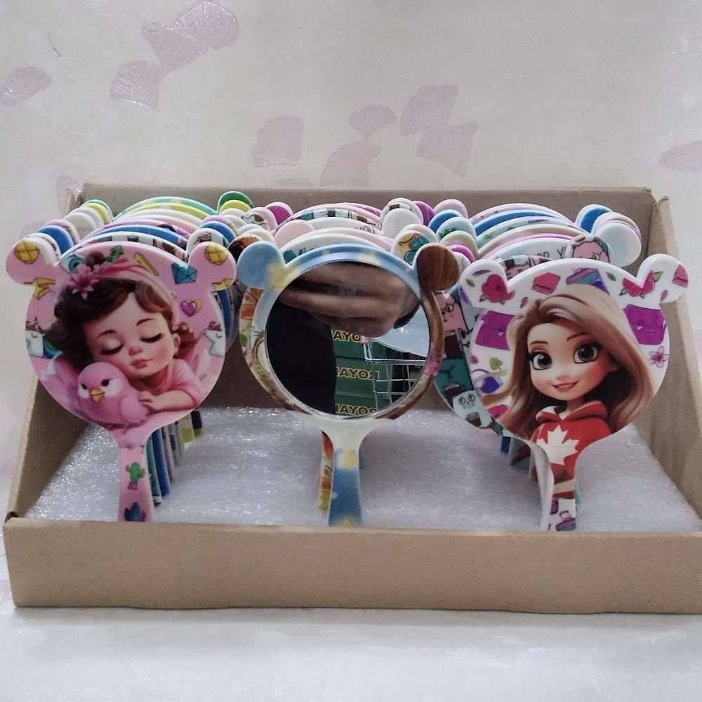 آینه کوچک عکس دار دسته دار 503050