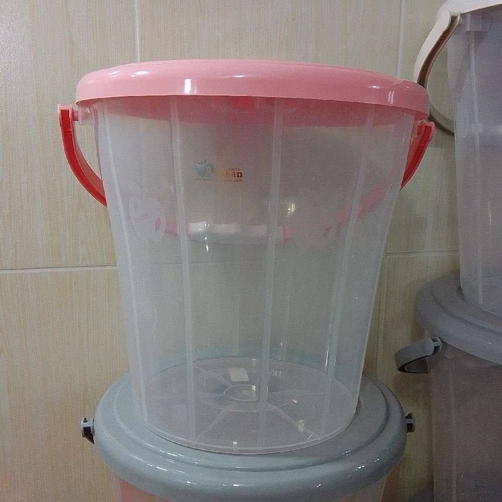 سطل مدرج همه کاره 20 لیتری 502593